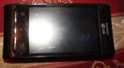 LG Optimus GT540. �/�