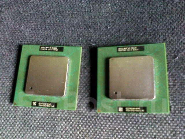 Intel Pentium III ����