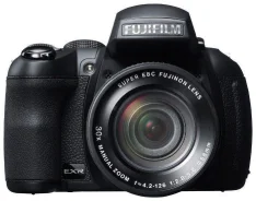 Fujifilm FinePix HS30EXR. 15 - 19.9 ��, ���: 14� � �����