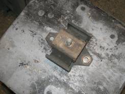 Подушка коробки передач. Nissan Safari, WRY60 Двигатель TD42