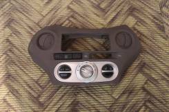 Блок управления климат-контролем. Toyota Yaris, NCP12 Toyota Platz, NCP12 Toyota Echo, NCP12