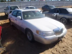 Lincoln Town Car. 4.6 ����