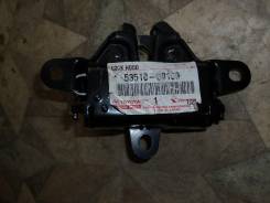 Замок капота. Toyota 4Runner, KZN215, GRN215, UZN210, UZN215, GRN210 Toyota Land Cruiser Toyota Land Cruiser Prado, TRJ125, RZJ120, LJ120, LJ125, KDJ1...