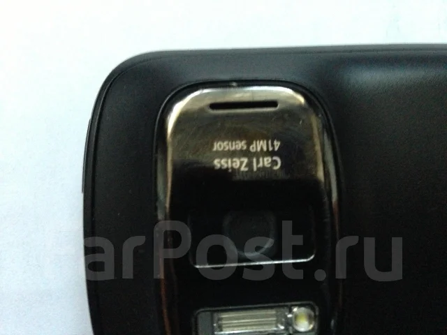 Nokia 808 PureView ����