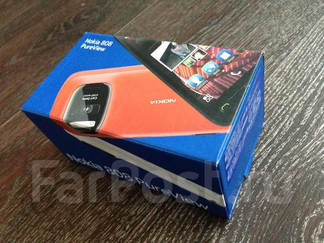 Nokia 808 PureView ����