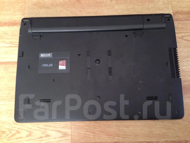ASUS X501U. 1,6����, ��� 2048 ��, ���� 320���, WiFi: 1, Bluetooth: 1 ����
