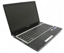 Samsung 300V5A. 2,4����, ��� 6 ��, ���� 640���, WiFi: 1, Bluetooth: 1, ����������� �� 3��. ����
