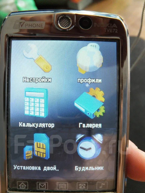 Nokia E72. �/� ����
