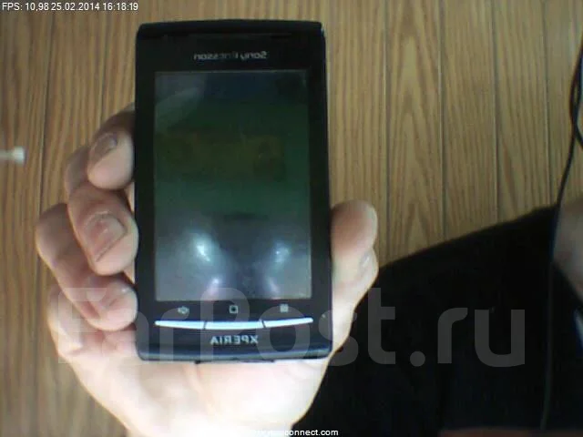 Sony Ericsson Xperia X8 ����