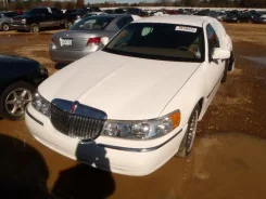 Lincoln Town Car. 4.6 ����