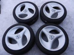 4 Racing. 7.5x17, 4x114.30, ET40