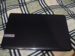 Packard Bell. 17", 2,1����, ��� 4096 ��, ���� 300 ��, ����������� �� 4 �.