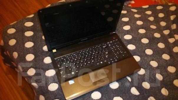 Samsung R540. ��� 1024 ��, ���� 320���, WiFi: 1 ����