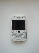BlackBerry Bold 9900 ����
