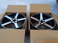 Vossen. 7.5x17, 5x120.00, ET40, ЦО 73,0 мм.