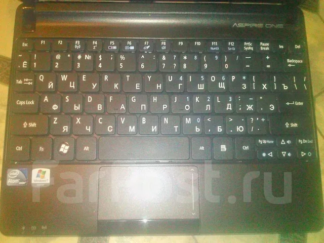 Acer Aspire One. 1,6����, ��� 2048 ��, ���� 320���, WiFi: 1, ����������� �� 10��. ����