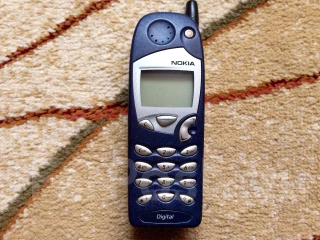 Nokia 5110 ����