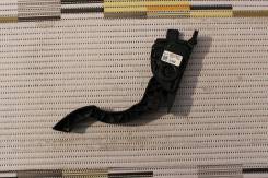 Педаль газа. Ford Focus, CB8 Двигатели: IQDB, M8DA, M8DB, PNDA, UFDB, XQDA, XTDA