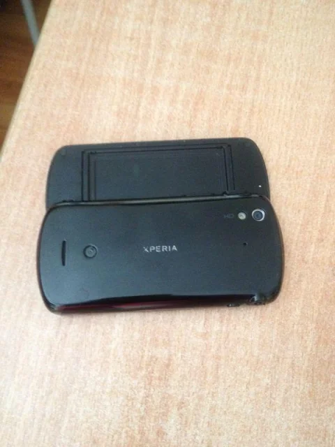 Sony Ericsson Xperia pro. �/� ����