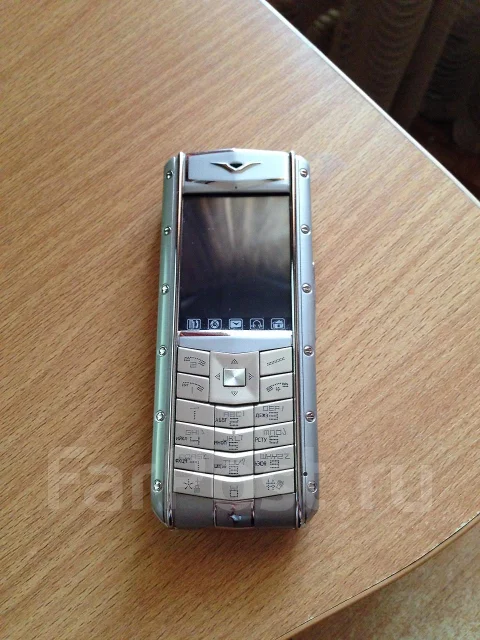 Vertu. ����� ����