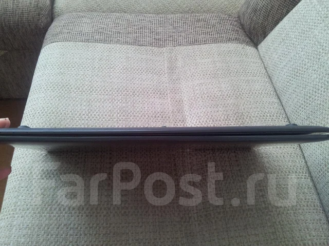 ASUS X501U. 1,6����, ��� 2048 ��, ���� 320���, ����������� �� 6��. ����