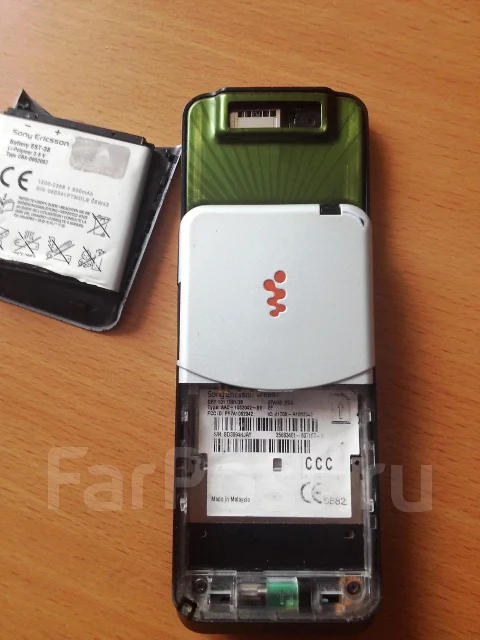 Sony Ericsson Walkman W580i. �/� ����