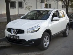 Nissan Qashqai+2. ��� ����� �� ������������ ����