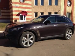 Infiniti FX37. ��� ����� �� ������������ ����