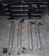 ������������ ����. (4 ��. ) KYB Gas-a-Just Nissan Safari / Patrol Y60 554112 ����