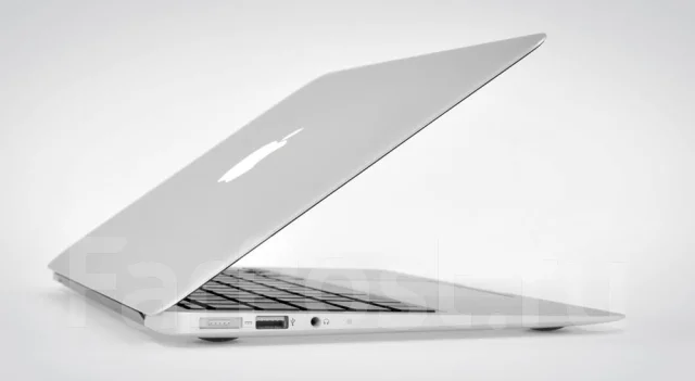 Apple MacBook Air. 1,3����, ��� 4 ��, ���� 128���, WiFi: 1, Bluetooth: 1, ����������� �� 15��. ����