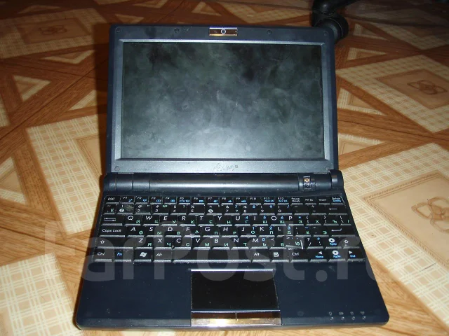 ASUS Eee PC 900HA ����