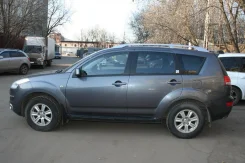 Citroen C-Crosser. ��� ����� �� ������������ ����