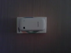 Samsung Galaxy Gio ����