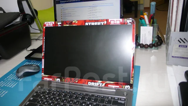 Samsung 535U3C. 2,1����, ��� 4 ��, ���� 350���, WiFi: 1, Bluetooth: 1, ����������� �� 12��. ����