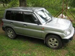 Mitsubishi Pajero Pinin. ��� ����� �� ������ ����