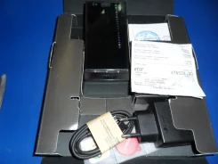 Sony Xperia P. �/�