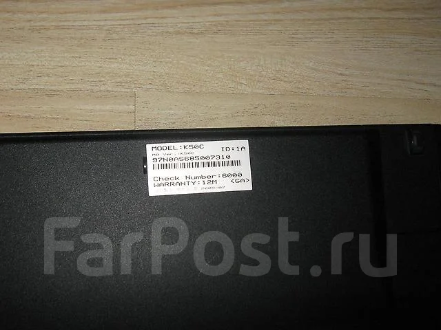 ASUS K50C. 220����, ��� 1024 ��, ���� 150���, WiFi: 1, Bluetooth: 1, ����������� �� 2��. ����