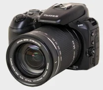 Fujifilm FinePix S200EXR. 10 - 14.9 ��, ���: 14� � ����� ����