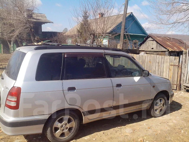 Daihatsu pyzar 1998
