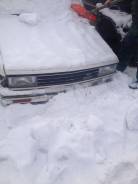 Рамка радиатора. Nissan Bluebird