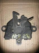 Замок капота. Toyota: Echo Verso, bB, Yaris, Funcargo, Yaris Verso Двигатели: 1NDTV, 1NZFE, 2NZFE
