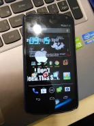 LG Nexus 4 ����