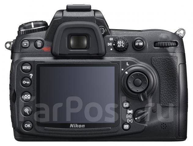 Nikon D700 Body. 10 - 14.9  
