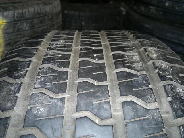 Goodyear Eagle GT. ������, 2002 ���, �/�, ����� 30 % ����