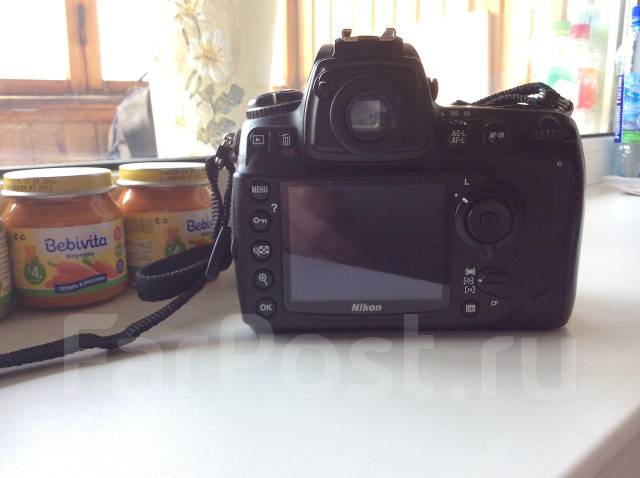 Nikon D700 Body. 10 - 14.9  