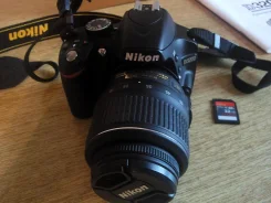 Nikon D3200 Kit. 20 � ����� �� ����