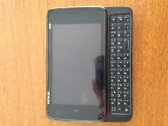 Nokia N900 ����