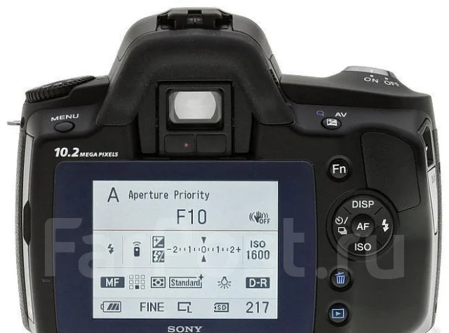 Sony Alpha DSLR-A230 ����