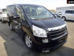 Toyota Noah. ZRR70G, 3ZRFE