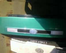 Капот. Nissan Diesel